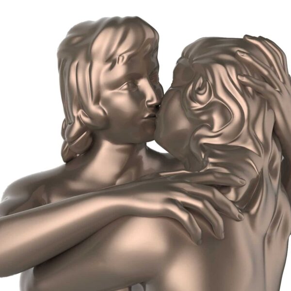 Statue Couple