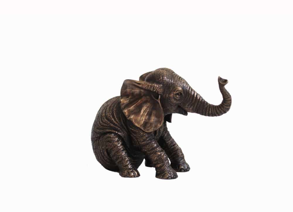 Statuette Élégante d'Éléphant Assis en Résine